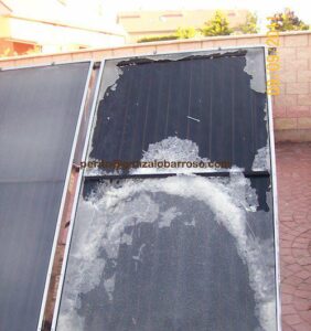 Cobertura de rotura de cristales, vitrocerámicas y placas solares en tejados 5 Cobertura de rotura de cristales, vitrocerámicas y placas solares en tejados