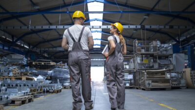 Seguro multirriesgo industrial para fábricas, naves y centros logísticos